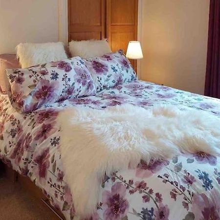 Boutique Cottage In The Heart Of Buxton Town מראה חיצוני תמונה