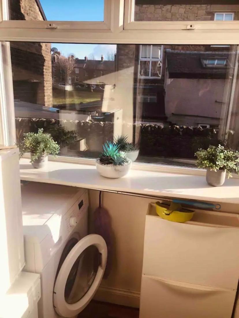 Boutique Cottage In The Heart Of Buxton Town מראה חיצוני תמונה