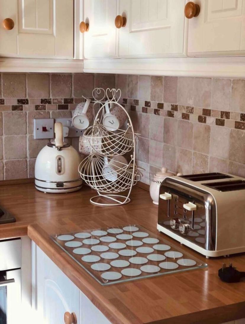 Boutique Cottage In The Heart Of Buxton Town מראה חיצוני תמונה